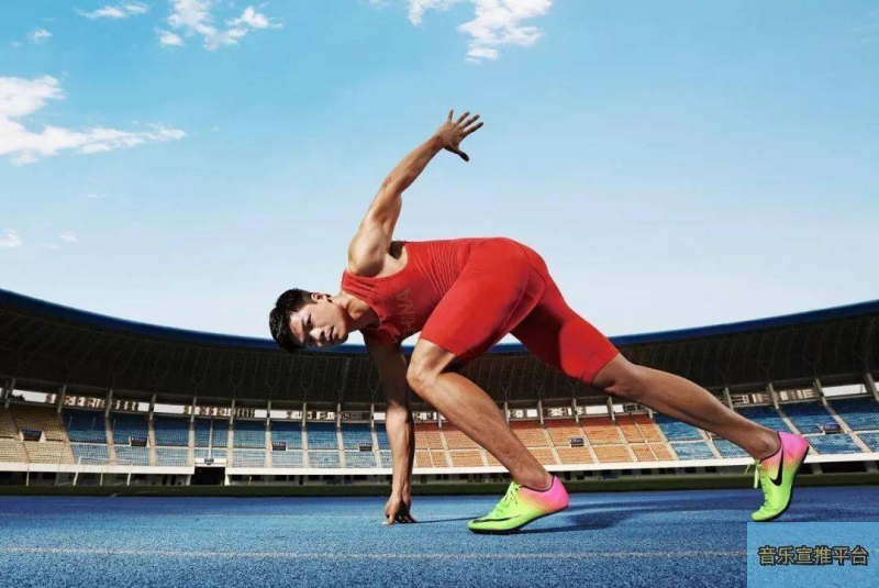 ＂“双杠之王”邹敬园 决赛15.240分震撼全场 全运会实现三连冠